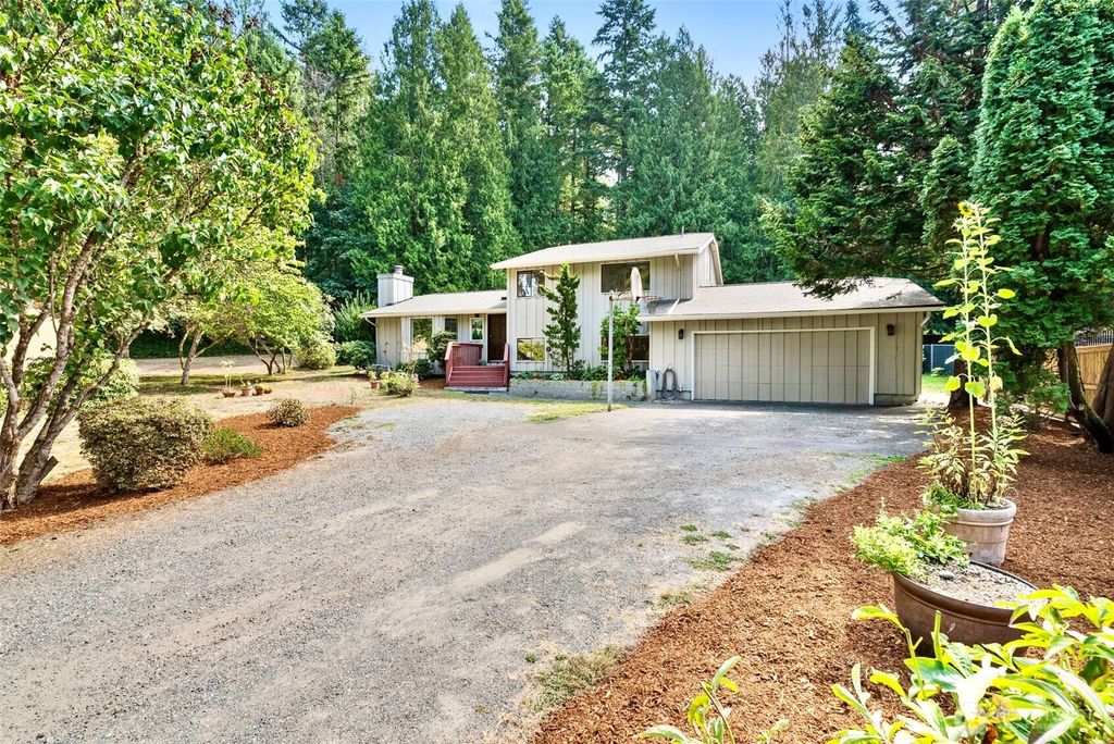 Photo of 13509 SE 339th Ct Ct, Auburn, WA 98092 (MLS # 2429973)