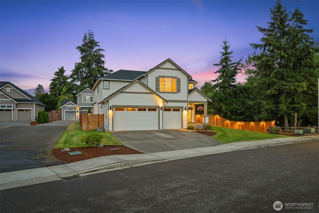 Photo of 704 26th Avenue Ct, Milton, WA 98354 (MLS # 2550210)