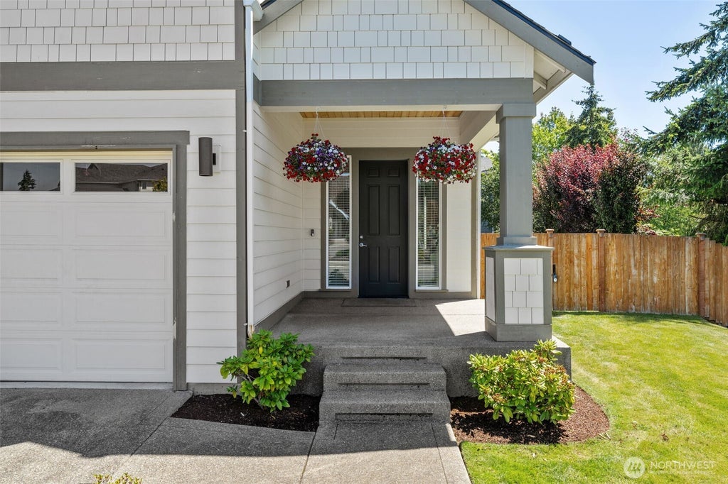 Photo of 704 26th Avenue Ct, Milton, WA 98354 (MLS # 2550210)