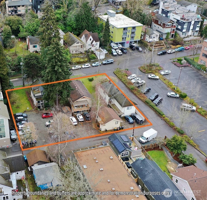 34 36, 38, 42 W Dravus Street