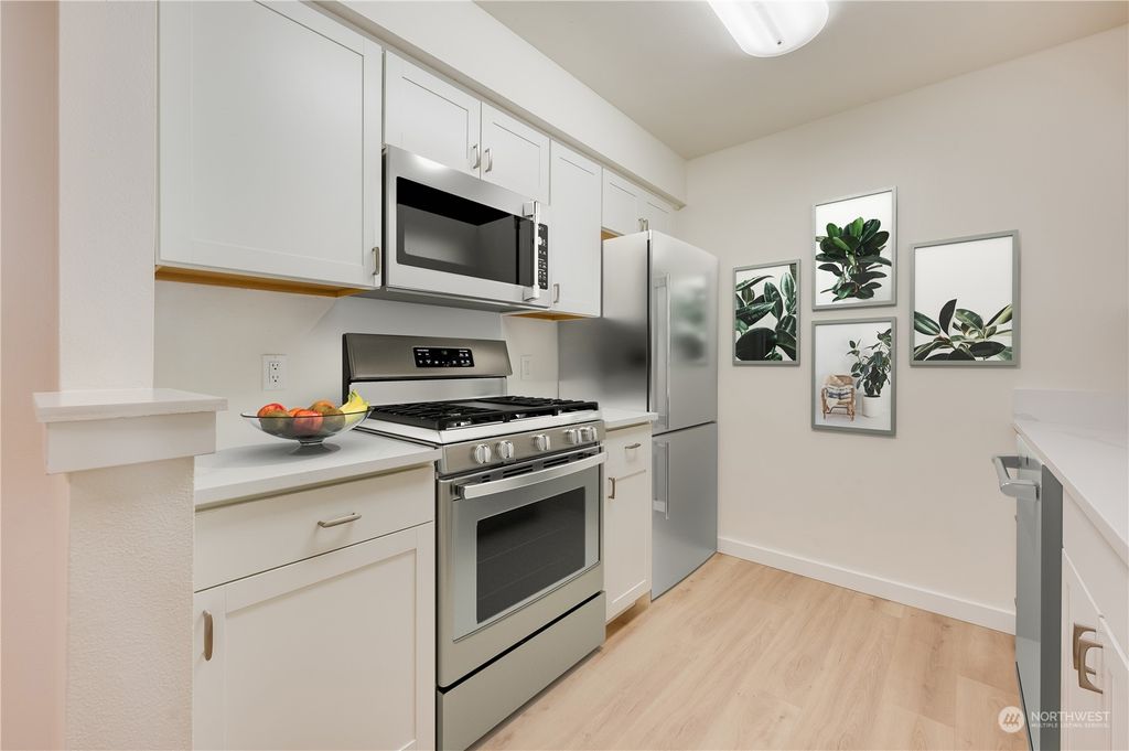 Photo of 12303 Harbour Pointe Blvd Blvd #EE104, Mukilteo, WA 98275 (MLS # 2267693)