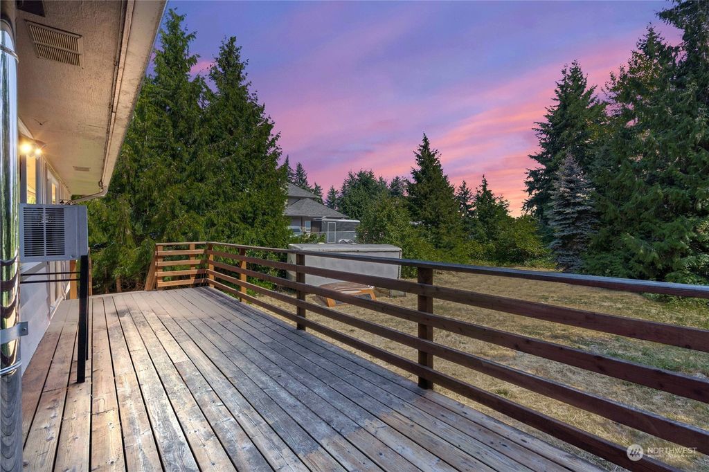 Photo of 11800 5th Avenue S, Seattle, WA 98168 (MLS # 2144845)