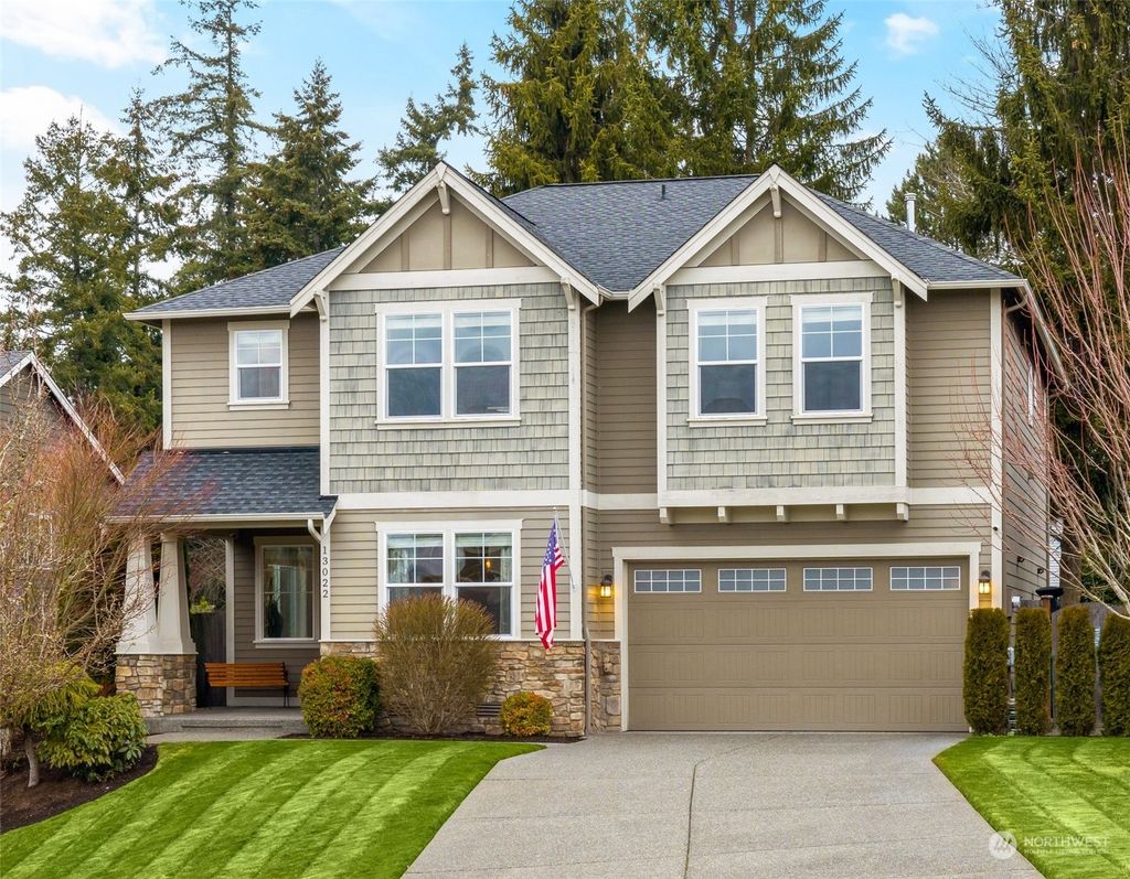 Photo of 13022 SE 308th Street, Auburn, WA 98092 (MLS # 2038369)