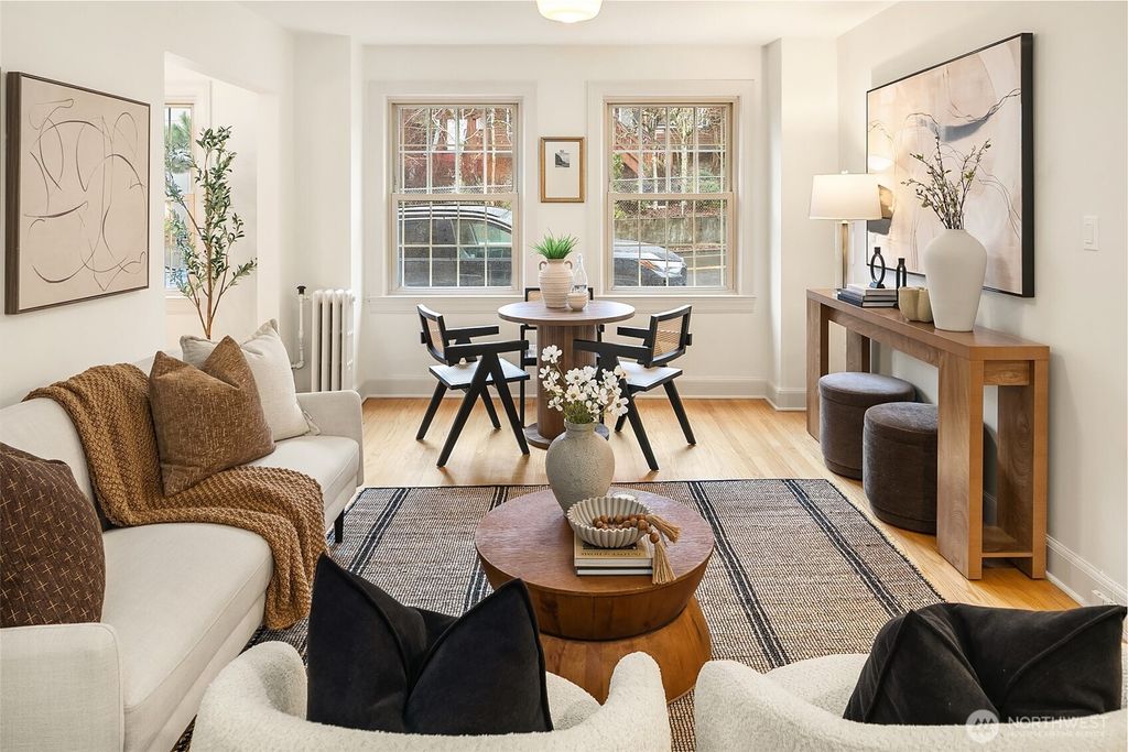 Photo of 5810 Cowen Place NE #106, Seattle, WA 98105 (MLS # 2465148)