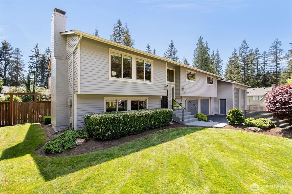 Photo of 328 176th Place SW, Bothell, WA 98012 (MLS # 2526089)