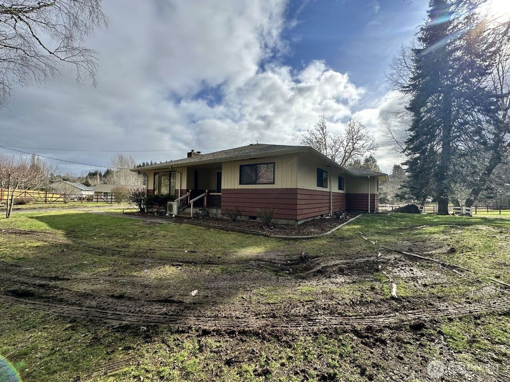 Photo of 875 Eatonville Hwy W, Eatonville, WA 98328 (MLS # 2482845)