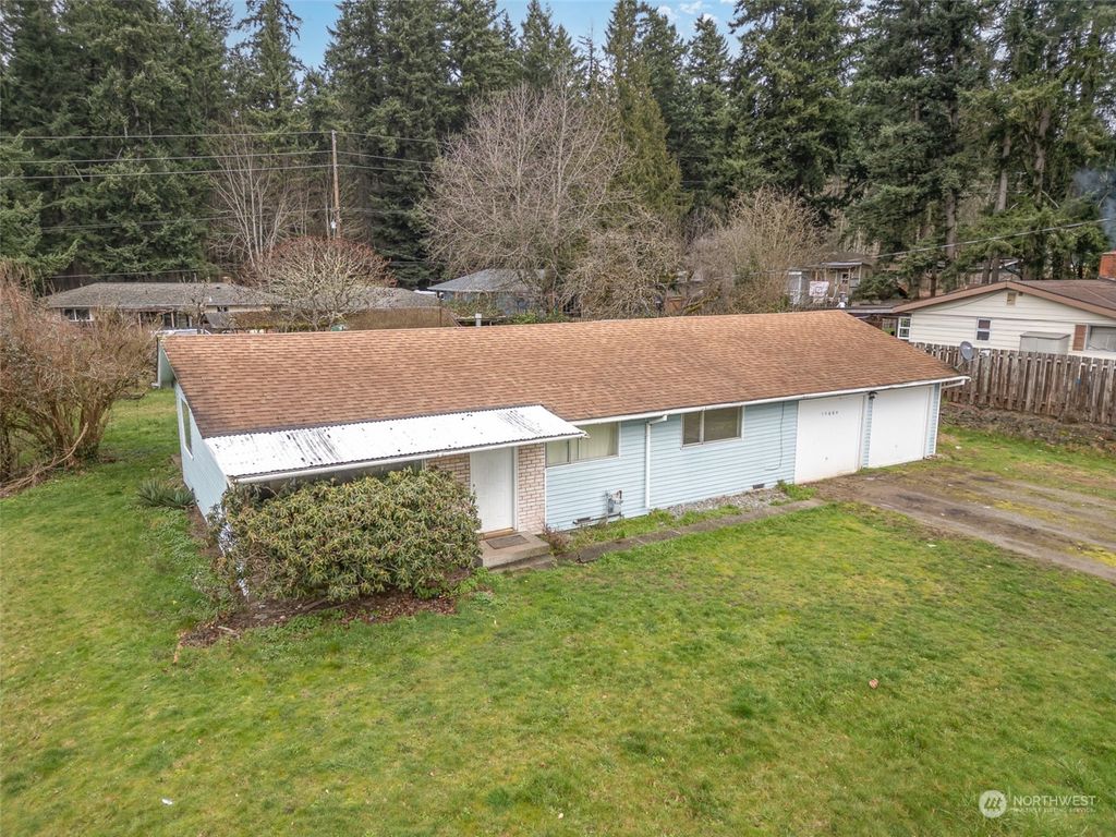 Photo of 15004 SE 113th Street, Renton, WA 98059 (MLS # 2203637)