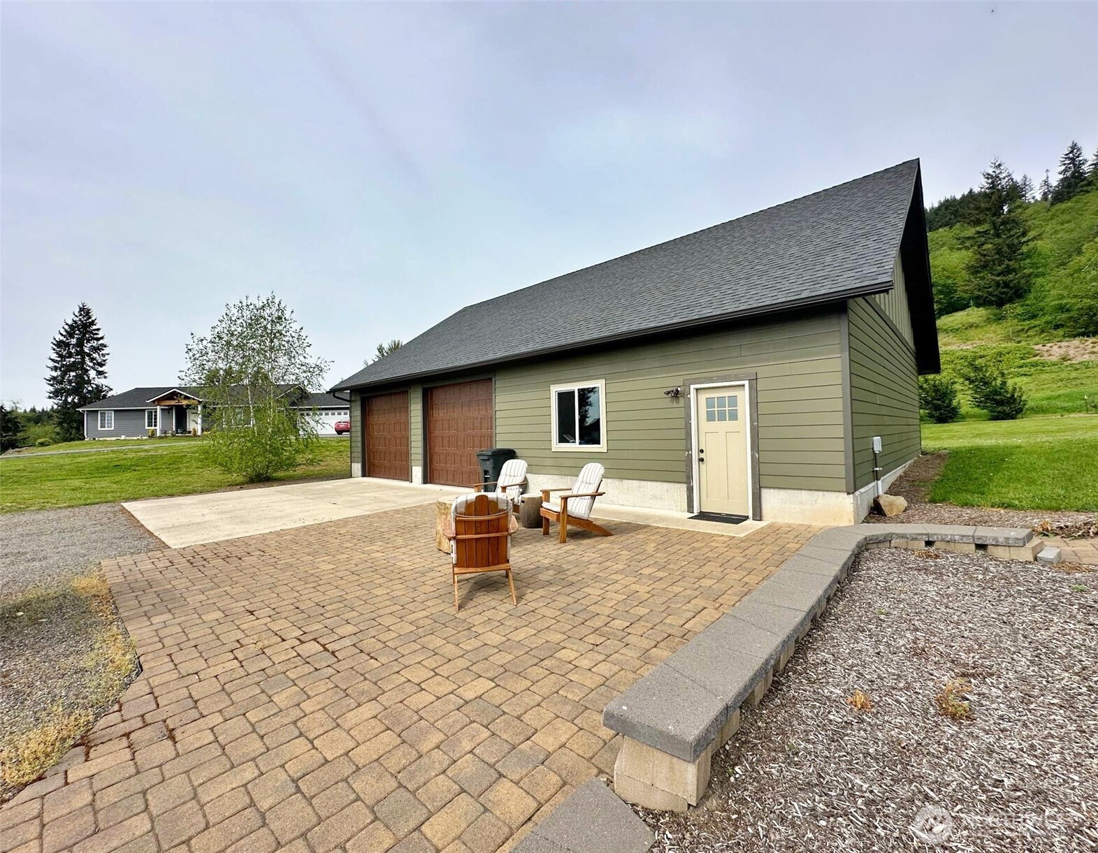 104 Hummingbird Lane