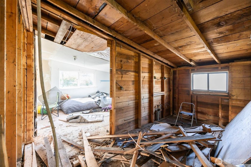 listing image 9363194878724069693
