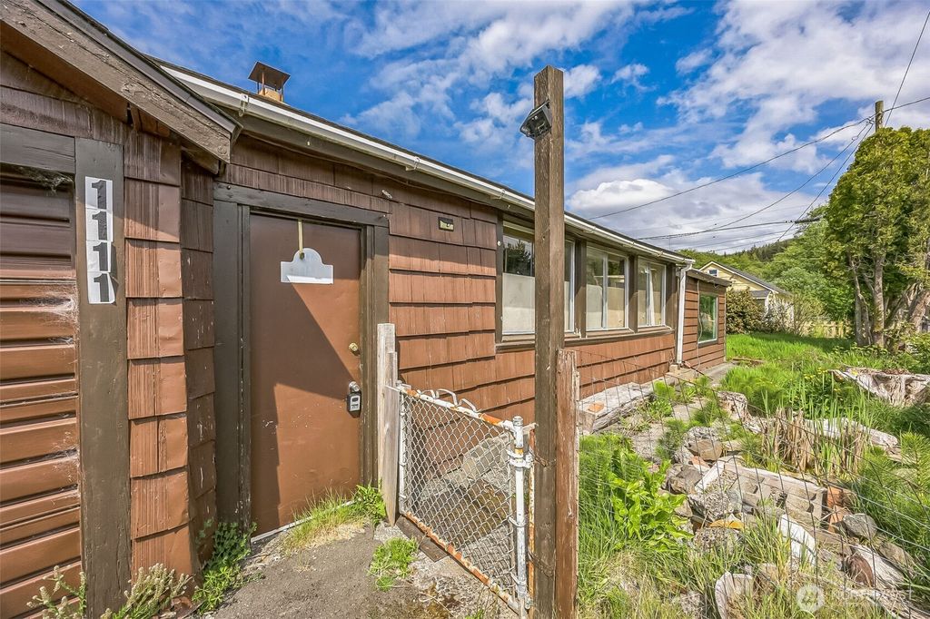 listing image 9364212660588880205