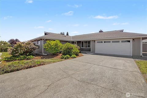 Photo of 921 W Oak Court, Sequim, WA 98382 (MLS # 2562380)