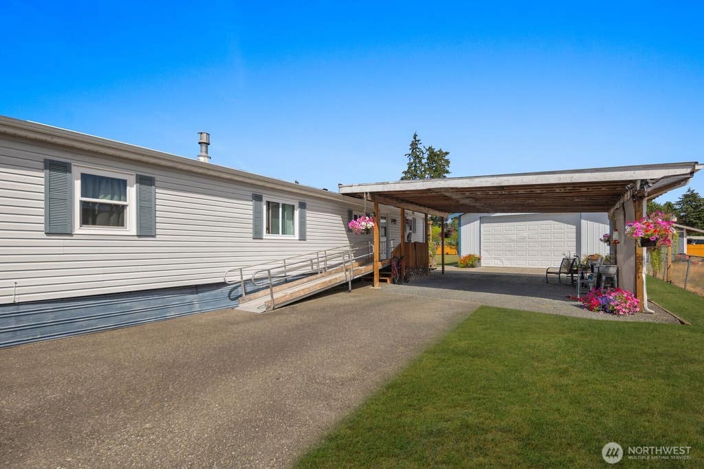 Photo of 19921 23rd Avenue NE, Arlington, WA 98223 (MLS # 2562768)