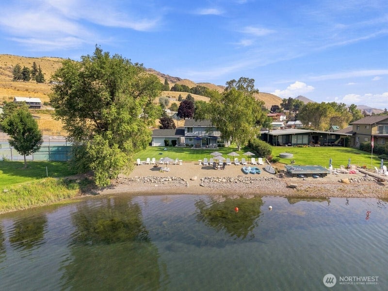 663 Riverside Drive