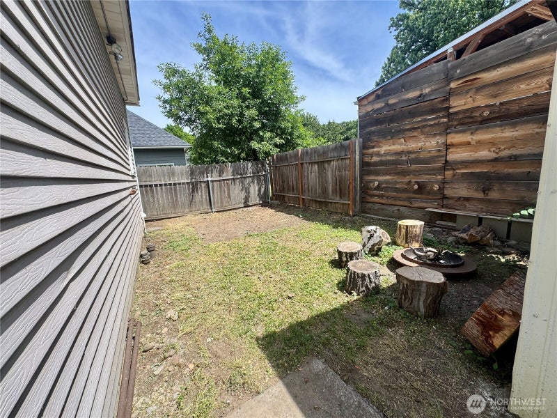 704 N Rose Street
