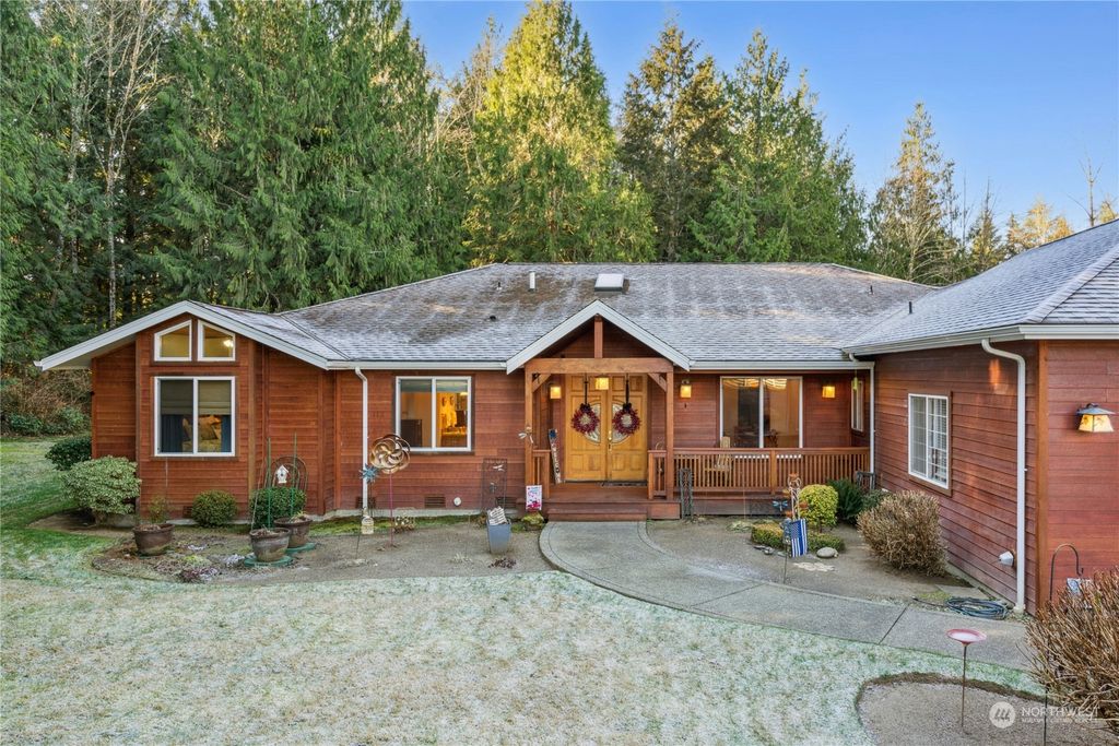 Photo of 4733 Storm Lake Road, Snohomish, WA 98290 (MLS # 2326673)