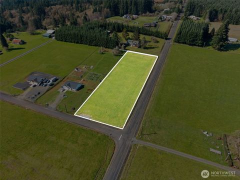 Photo of 104 Gunnell Road, Winlock, WA 98596 (MLS # 2495681)