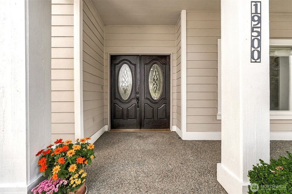 Photo of 19500 6th Avenue S, Des Moines, WA 98148 (MLS # 2567656)