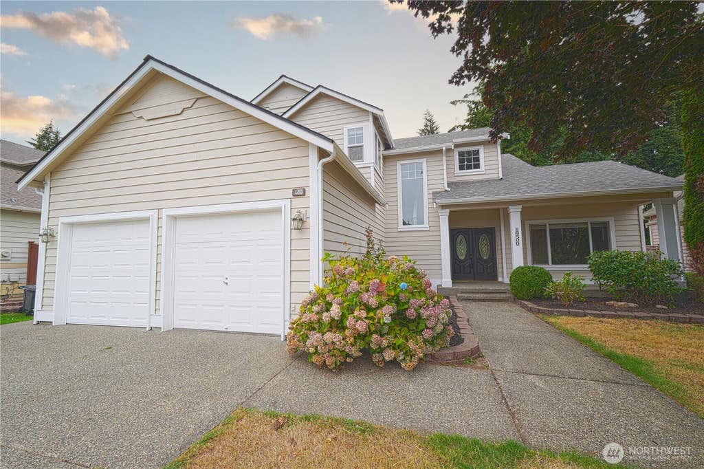 Photo of 19500 6th Avenue S, Des Moines, WA 98148 (MLS # 2567656)