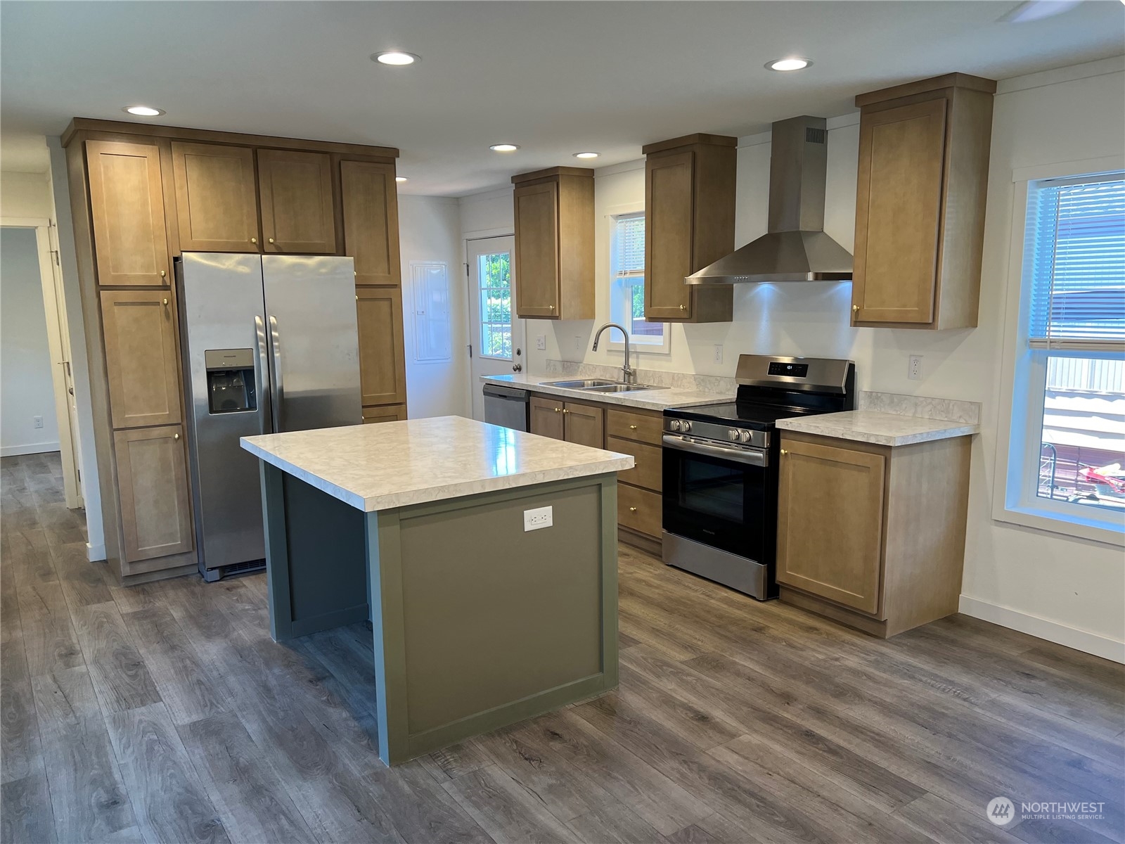 5514 112th Avenue Ct E 3