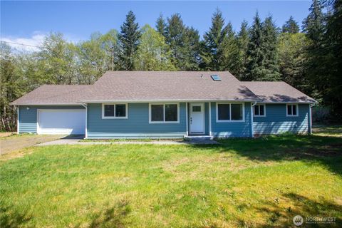 Photo of 4858 US Highway 101, Humptulips, WA 98552 (MLS # 2518172)