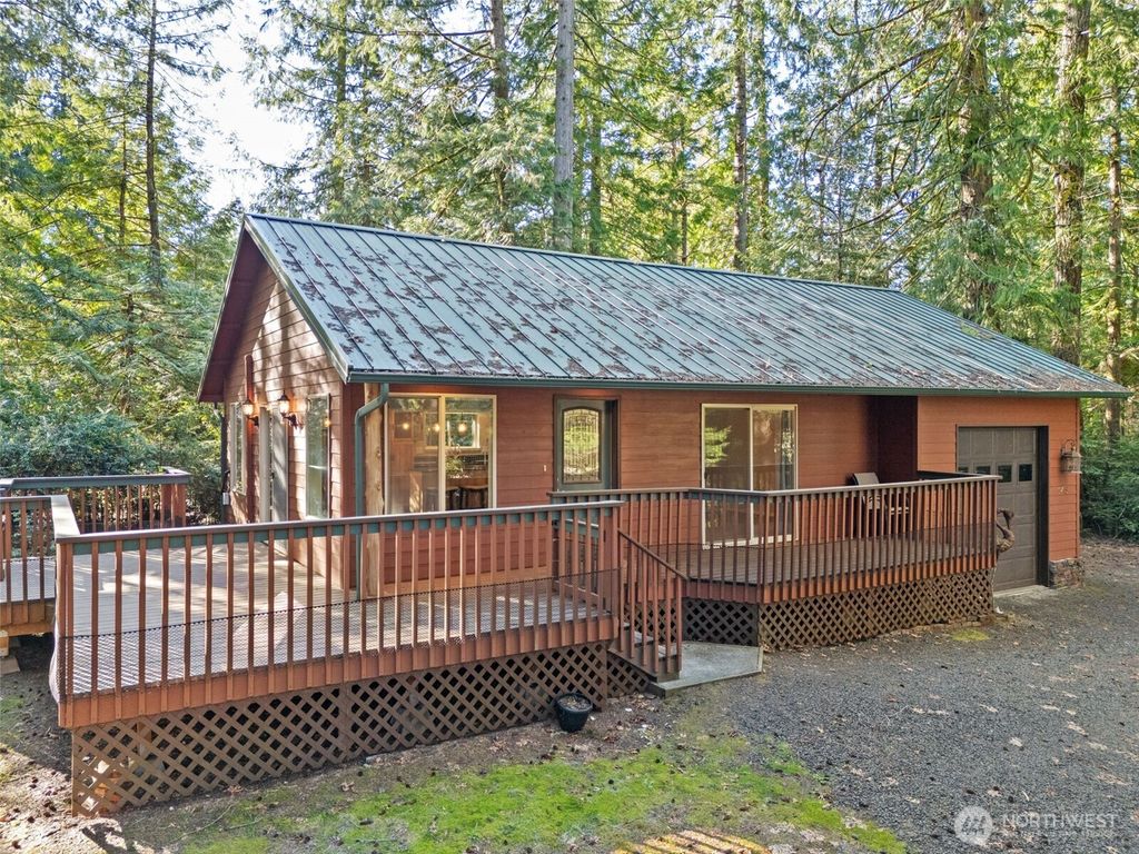 Photo of 145 E Barnacle Boulevard, Shelton, WA 98584 (MLS # 2506276)