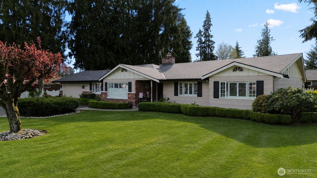 Photo of 8120 55th Avenue NE, Marysville, WA 98270 (MLS # 2517430)