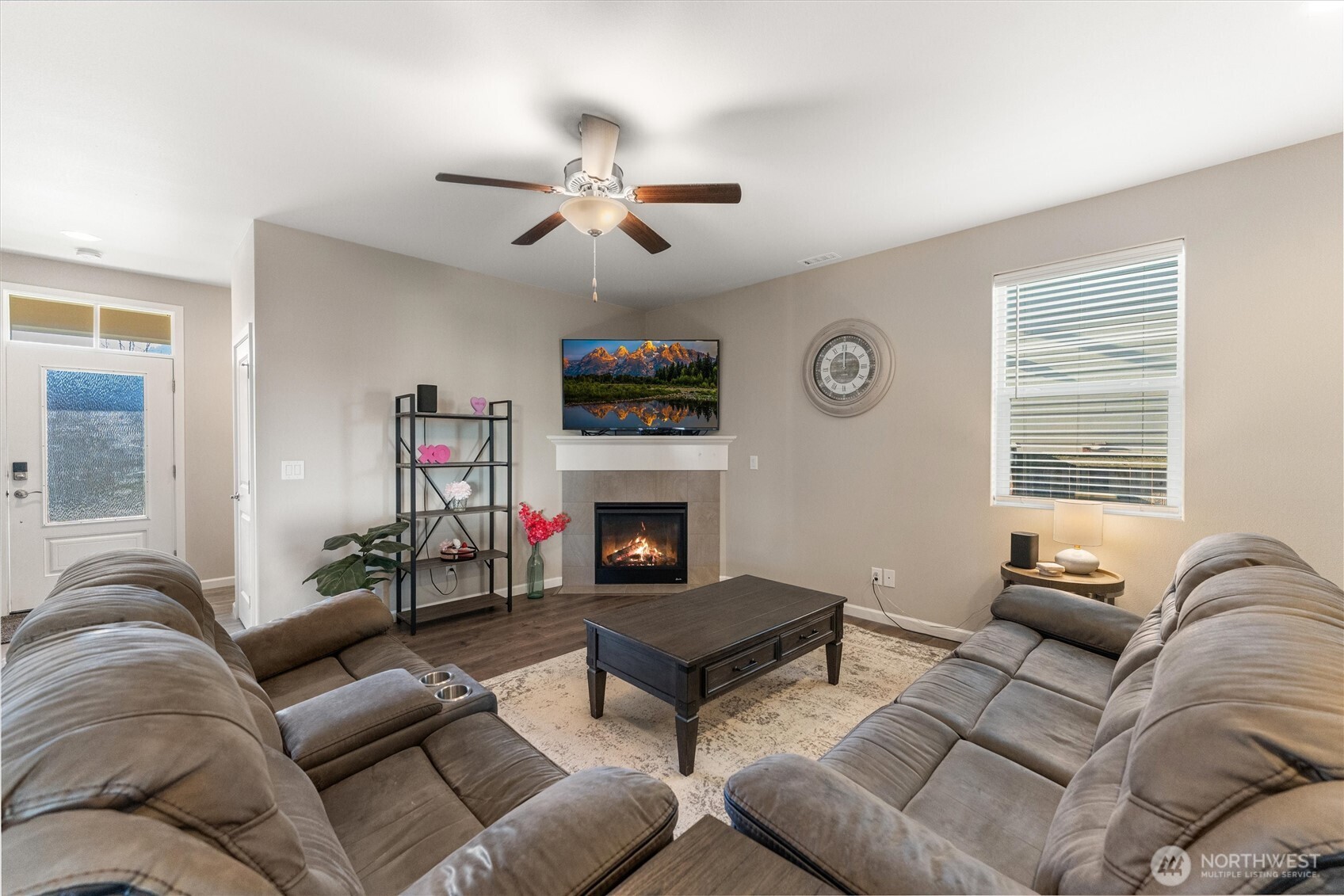 603 Bondgard Avenue E