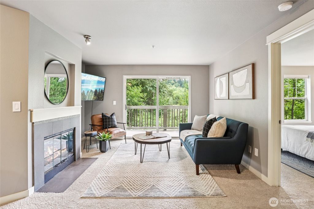 Photo of 7711 NE 175 Street #E110, Kenmore, WA 98028 (MLS # 2401773)