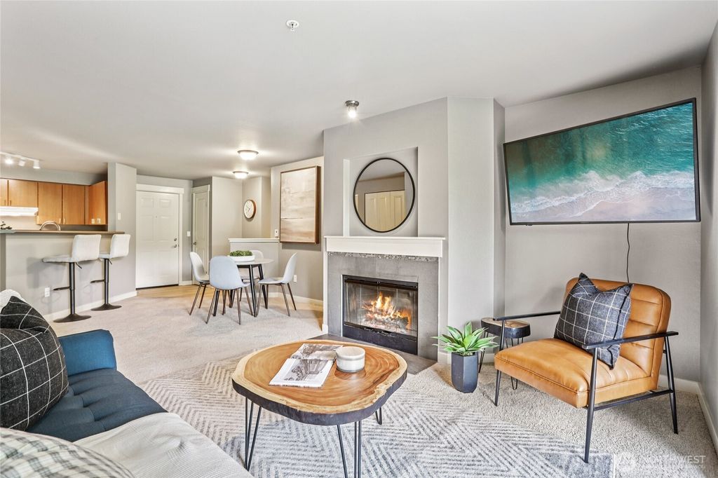 Photo of 7711 NE 175 Street #E110, Kenmore, WA 98028 (MLS # 2401773)