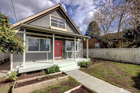 1112 N 80th Street Seattle WA 98103