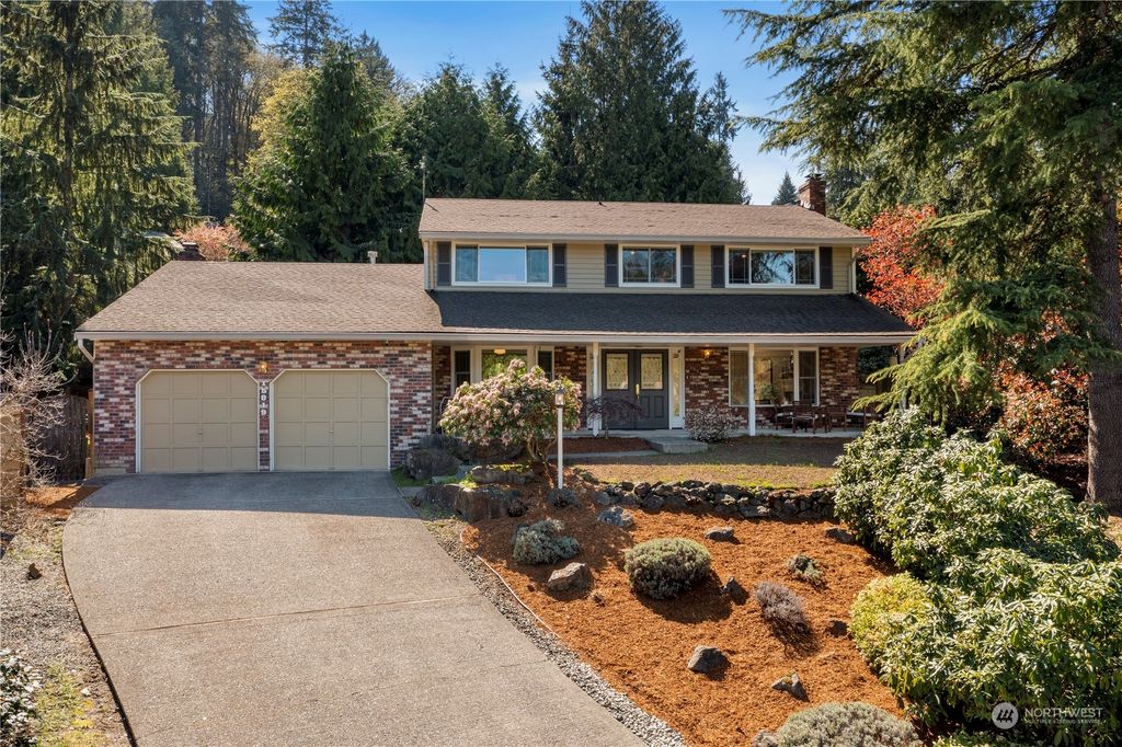 Photo of 15819 SE 49th Street, Bellevue, WA 98006 (MLS # 2217248)