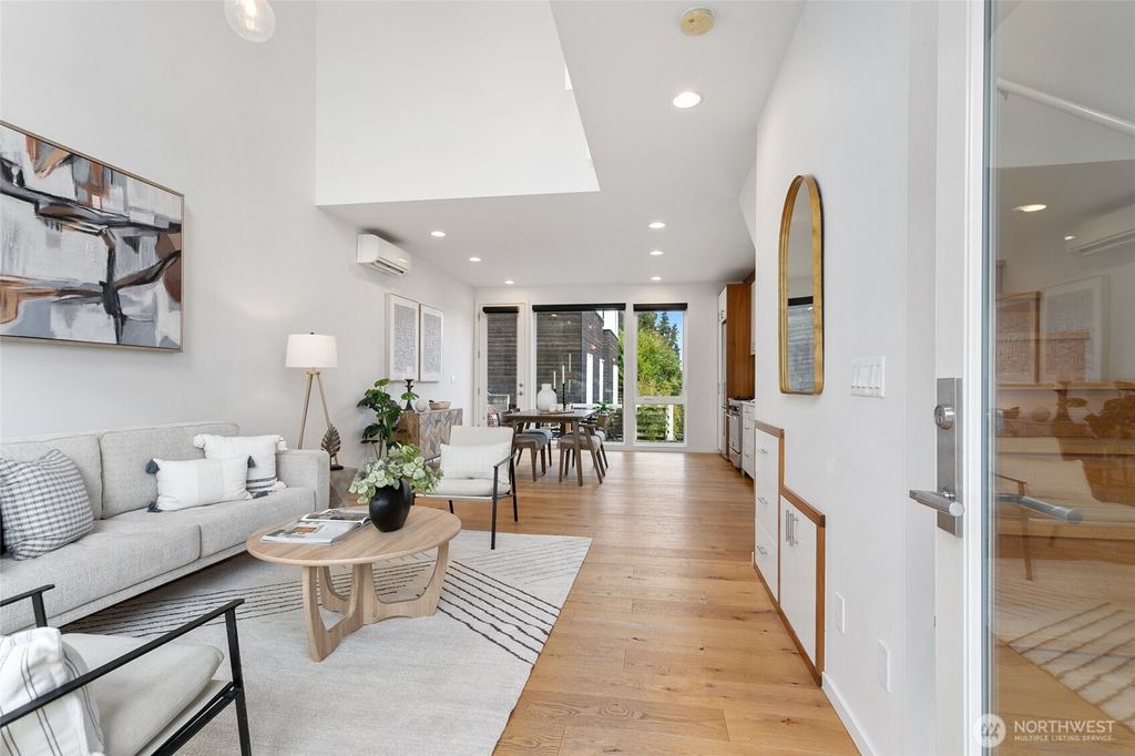 Photo of 418 W Barrett Street, Seattle, WA 98119 (MLS # 2333991)