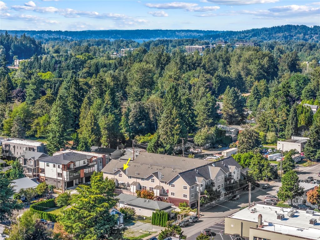 Photo of 175 1st Place NW #107, Issaquah, WA 98027 (MLS # 2284678)