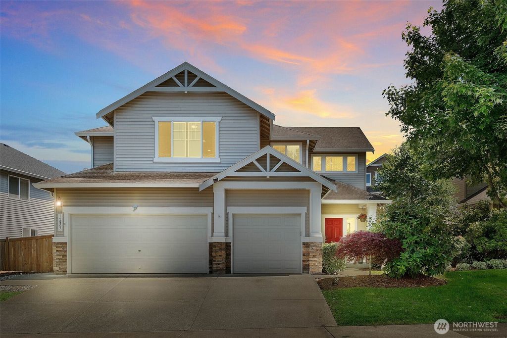 Photo of 12803 69th Drive SE, Snohomish, WA 98296 (MLS # 2407991)