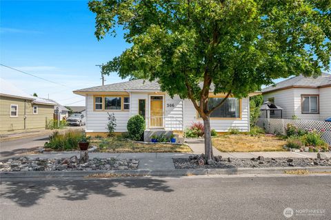 Photo of 306 W 4th Avenue, Odessa, WA 99159 (MLS # 2491991)