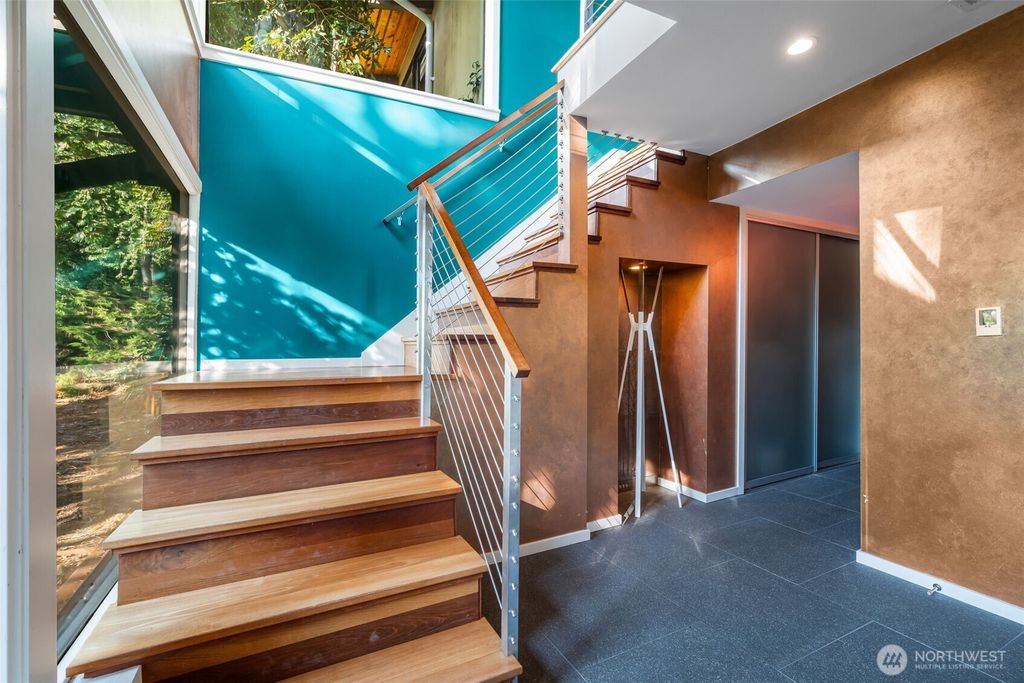 Photo of 5401 SW Beach Drive Terrace, Seattle, WA 98116 (MLS # 2437687)