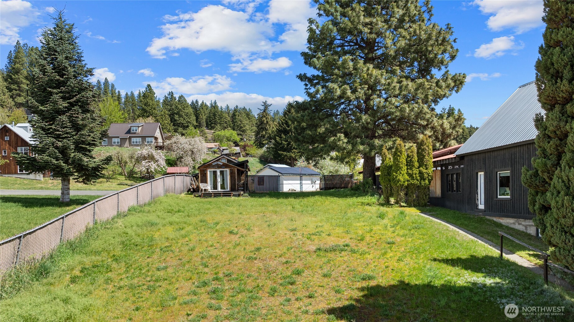 Listing image 1