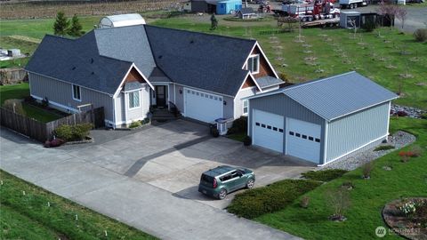 Photo of 1946 Mount Baker Highway, Bellingham, WA 98226 (MLS # 2499543)