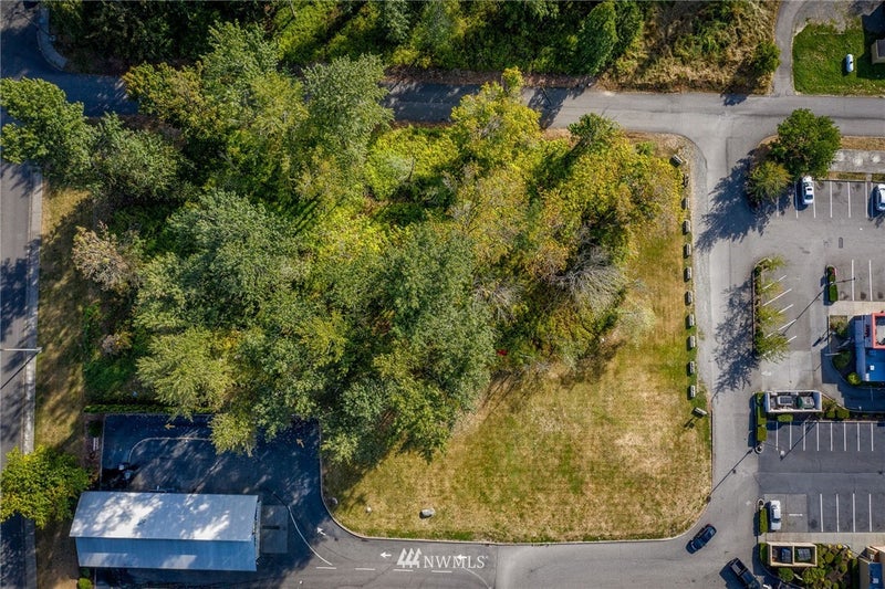 200 E Stuart Road