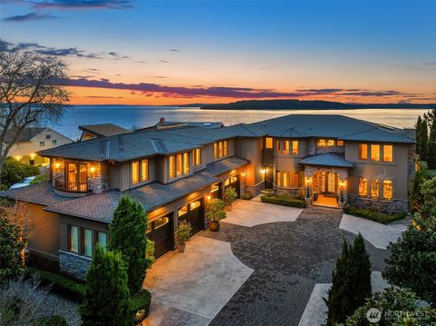 21827 4th Avenue S Normandy Park WA 98198