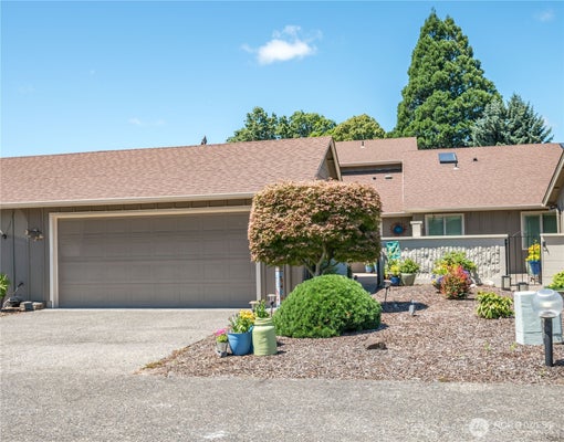 575 PEARDALE LN APT 11, LONGVIEW, WA 98632 - Image b2d2ad99c8cd2f8d0d03ac8e6020cd4f/2871974801