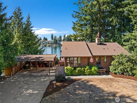 Photo of 2606 214th Avenue E, Lake Tapps, WA 98391 (MLS # 2434189)