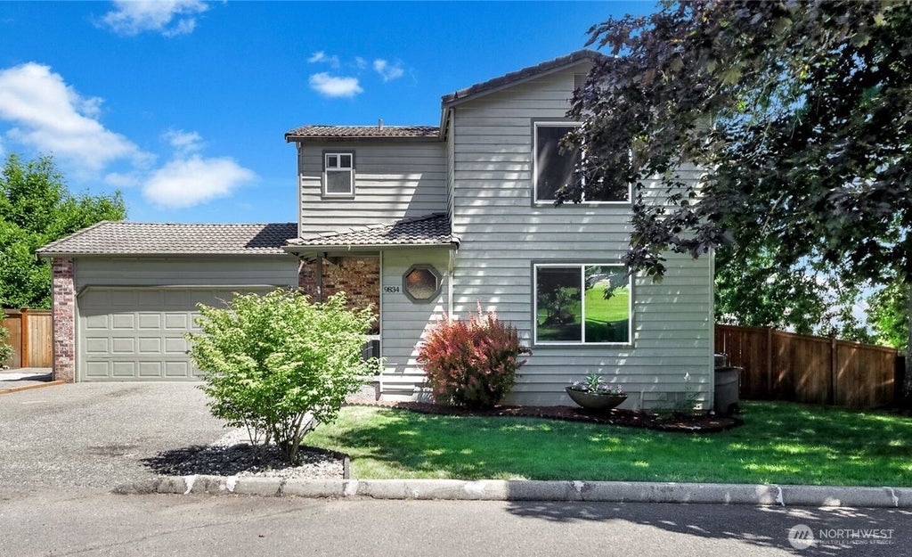 Photo of 9834 NE 140th Place, Kirkland, WA 98034 (MLS # 2544712)