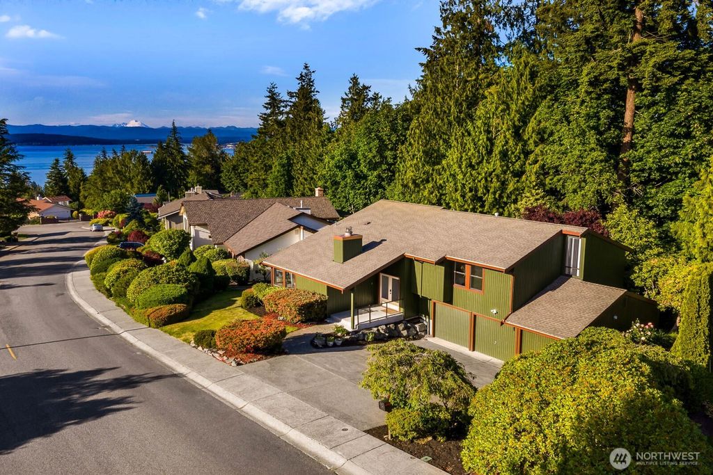 Photo of 5119 23rd Ave W AVE, Everett, WA 98203 (MLS # 2533133)