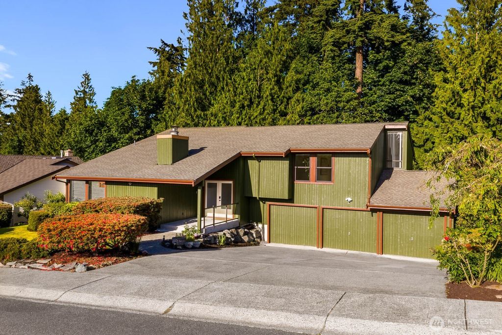 Photo of 5119 23rd Ave W AVE, Everett, WA 98203 (MLS # 2533133)