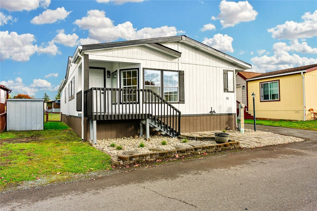 Photo of 300 Park Avenue #58, Buckley, WA 98321 (MLS # 2599159)