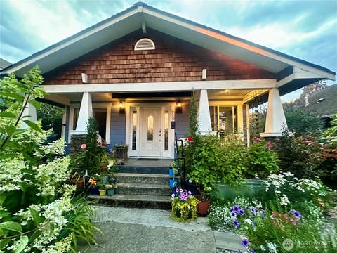 Photo of 710 Puget Street NE, Olympia, WA 98506 (MLS # 2564731)