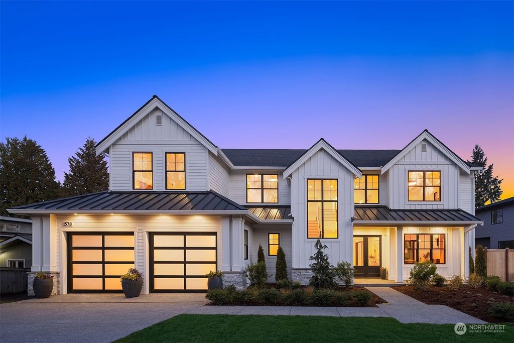 Photo of 1578 103rd Court SE, Bellevue, WA 98004 (MLS # 2030544)