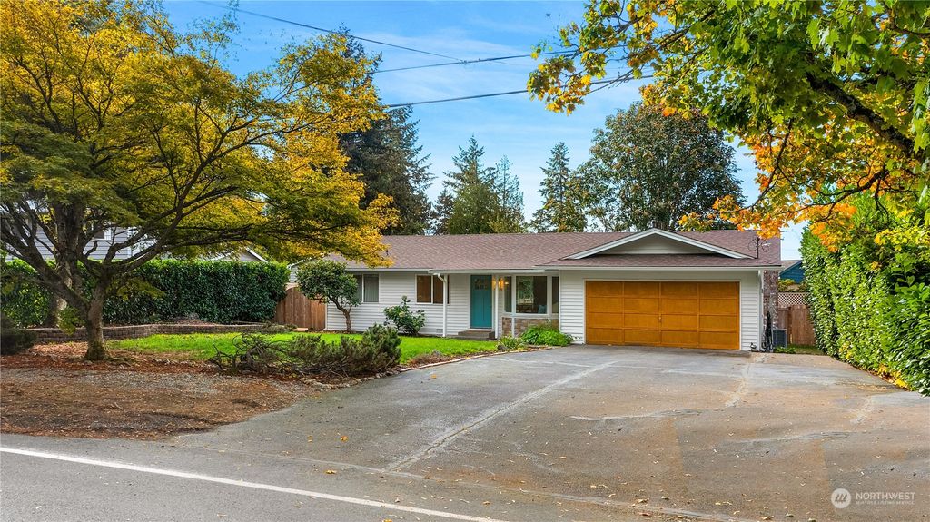 Photo of 31419 7th Place SW, Federal Way, WA 98023 (MLS # 2012338)