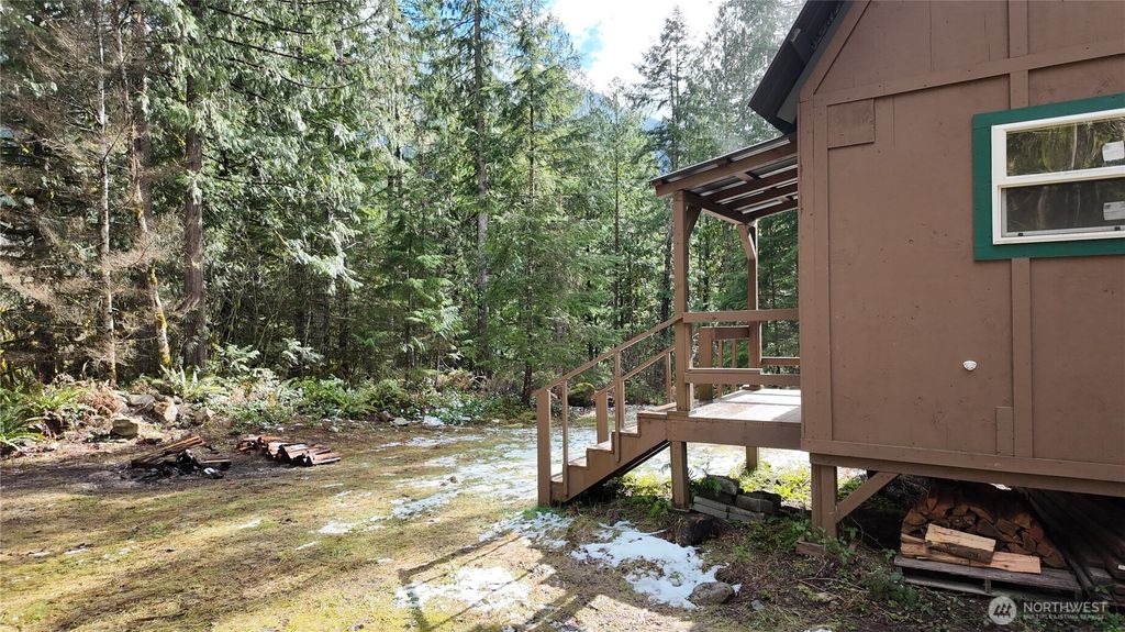 Photo of 64084 Cascade River Rd Rd #D1-204, Marblemount, WA 98267 (MLS # 2498831)